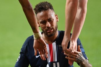 نیمار فوق ستاره پاریسی‌ها در شب صعود تیمش به مرحله فینال لیگ قهرمانان اروپا در آرزوی ثبت یک گل سالم ماند و دست خالی میدان را ترک کرد.