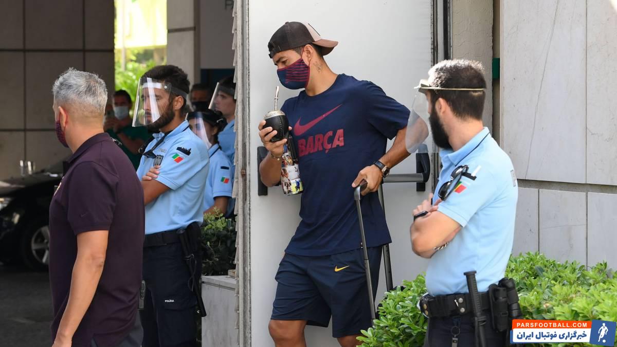 رونالد کومان به لوئیس سوارز ستاره اروگوئه ای گفته است که برای فصل بعد روی او حساب نمی کند و اینکه باید به دنبال تیمی جدید برای خود باشد.