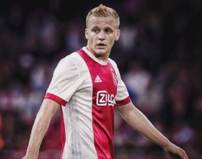 بارسلونا ؛ دنی فن دبیک