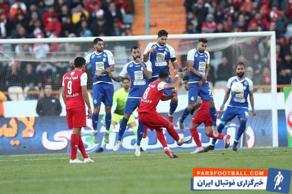 تیم های پرسپولیس و استقلال روز چهارشنبه باید در دربی نیمه نهایی جام حذفی به مصاف هم بروند.