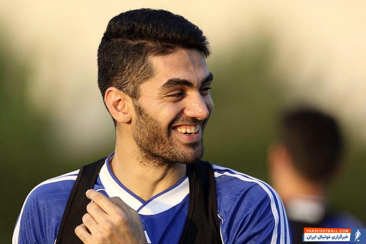 علی کریمی هافبک تیم فوتبال استقلال که دچار مصدومیت شده بود، مشکلی برای همراهی تیمش در بازی دربی ندارد.