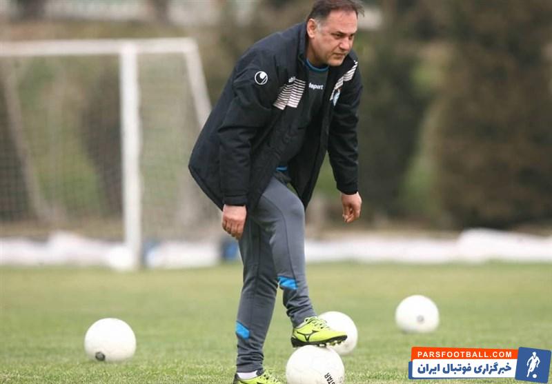 مجیدنامجو مطلق مربی تیم استقلال و دستیار فرهاد در واکنش به صحبت های مددی معاون باشگاه استقلال صحبت هایی را مطرح کرده است.