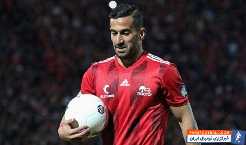 احسان حاج صفی کاپیتان تیم ملی بعد از جام حذفی به یونان می رود تا با باشگاه آریس این کشور وارد مذاکره شود.