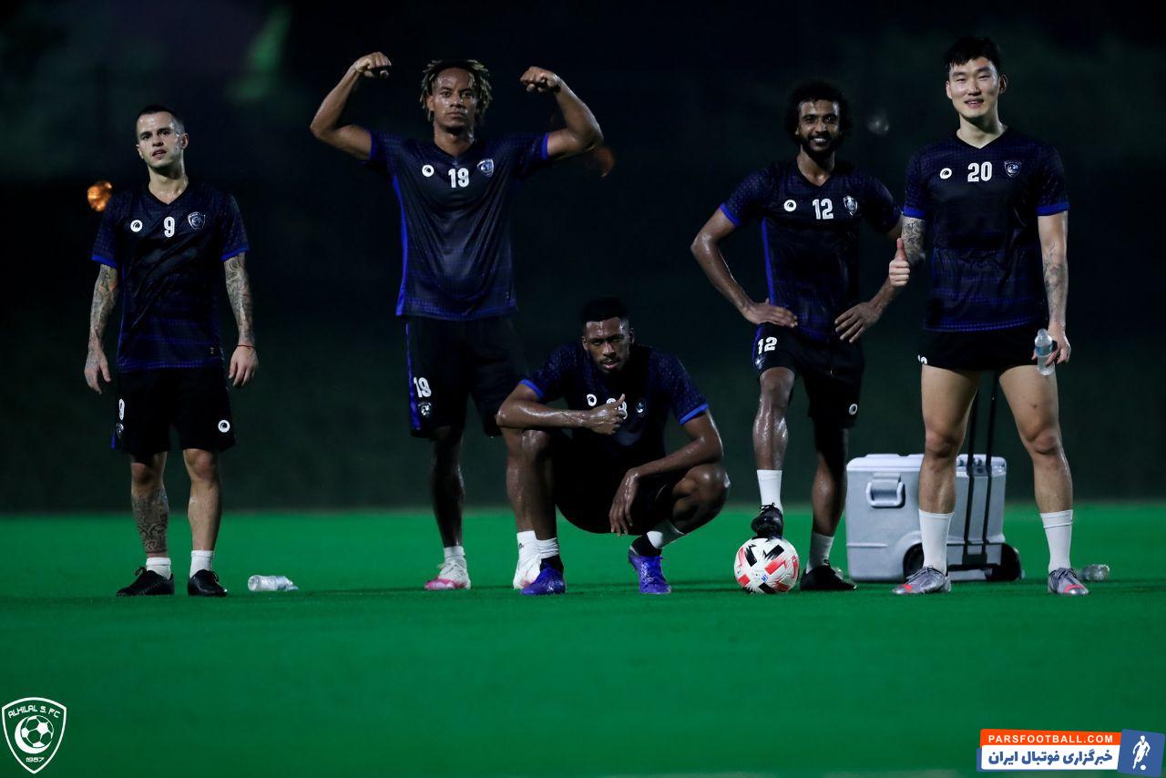 تمرین الهلال بدون ۶ کرونایی