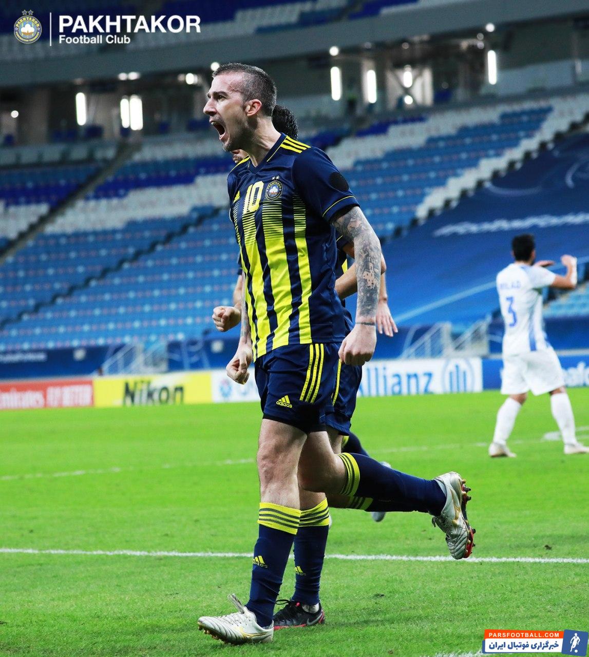 دراگان سران بالاخره زهرش به استقلال را ریخت و در اواخر نیمه اول و روی اشتباه محمد دانشگر توانست گل تساوی پاختاکور را وارد دروازه حسینی کند.