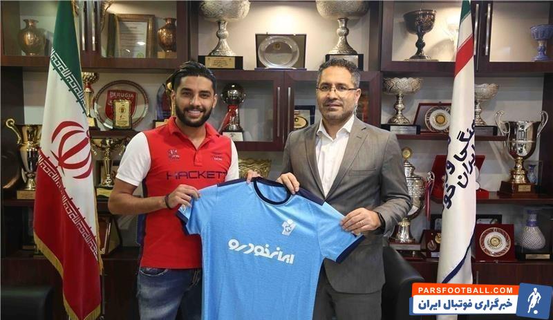 مهدی شریفی ۲۸ ساله سابقه حضور در تیم ملی فوتبال کشور در زمان مربیگری کارلوس کیروش و تیم ملی امید را نیز دارد.