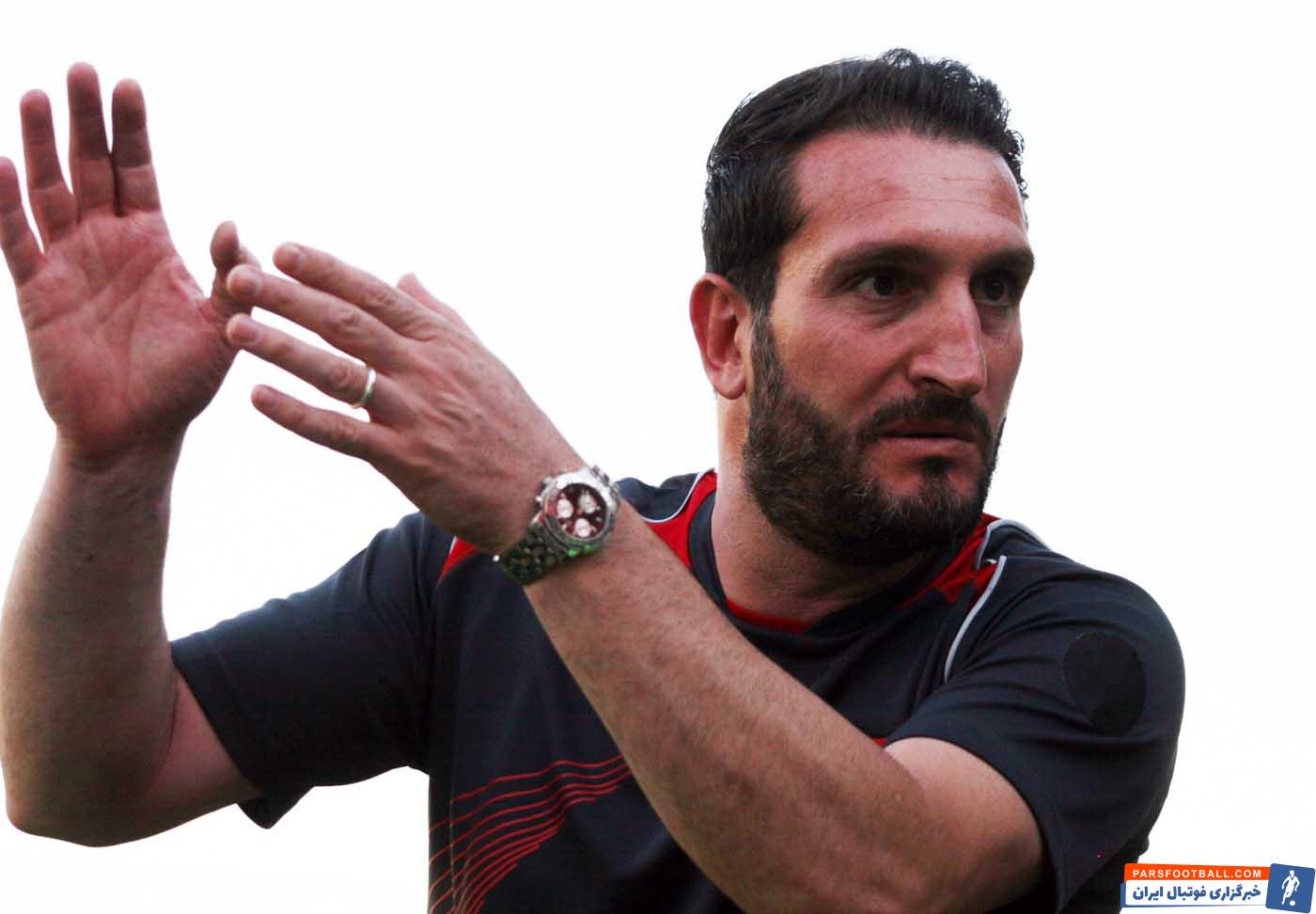 ادموند بزیک ؛ پرسپولیس