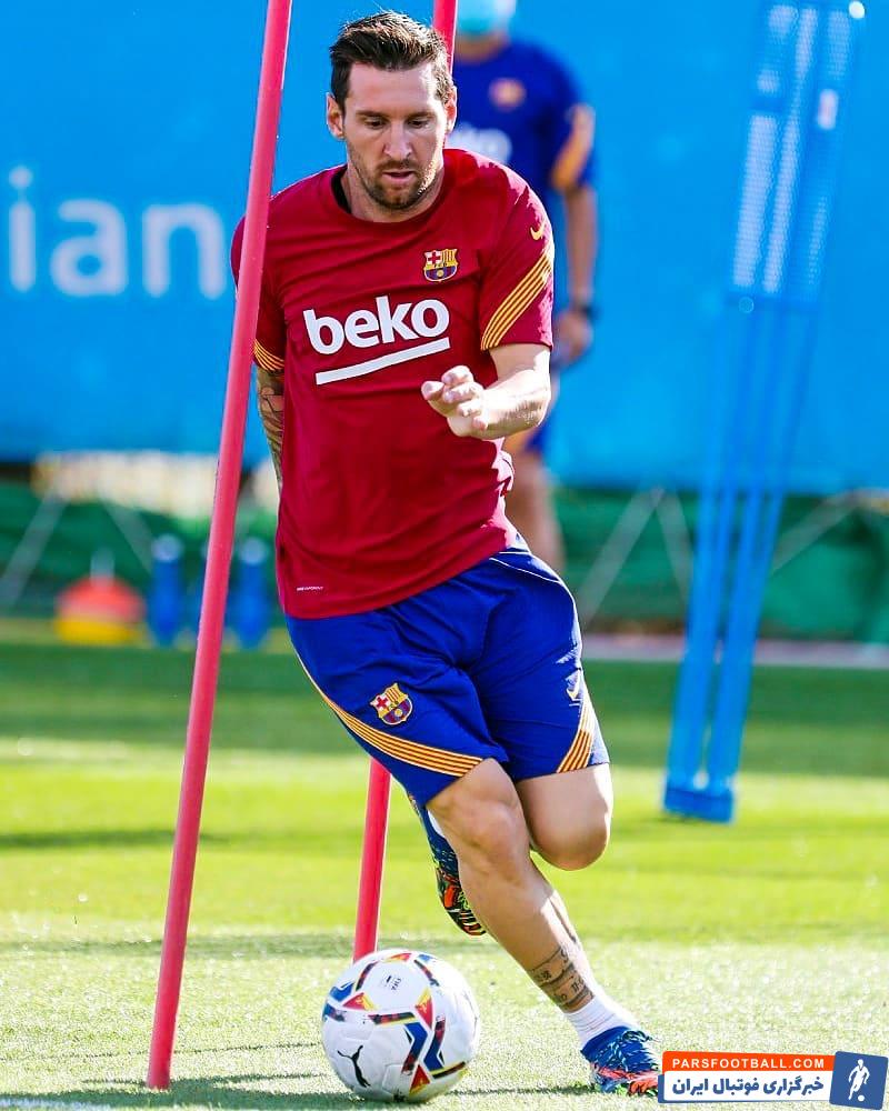 مسی در تمرین بارسا 1
