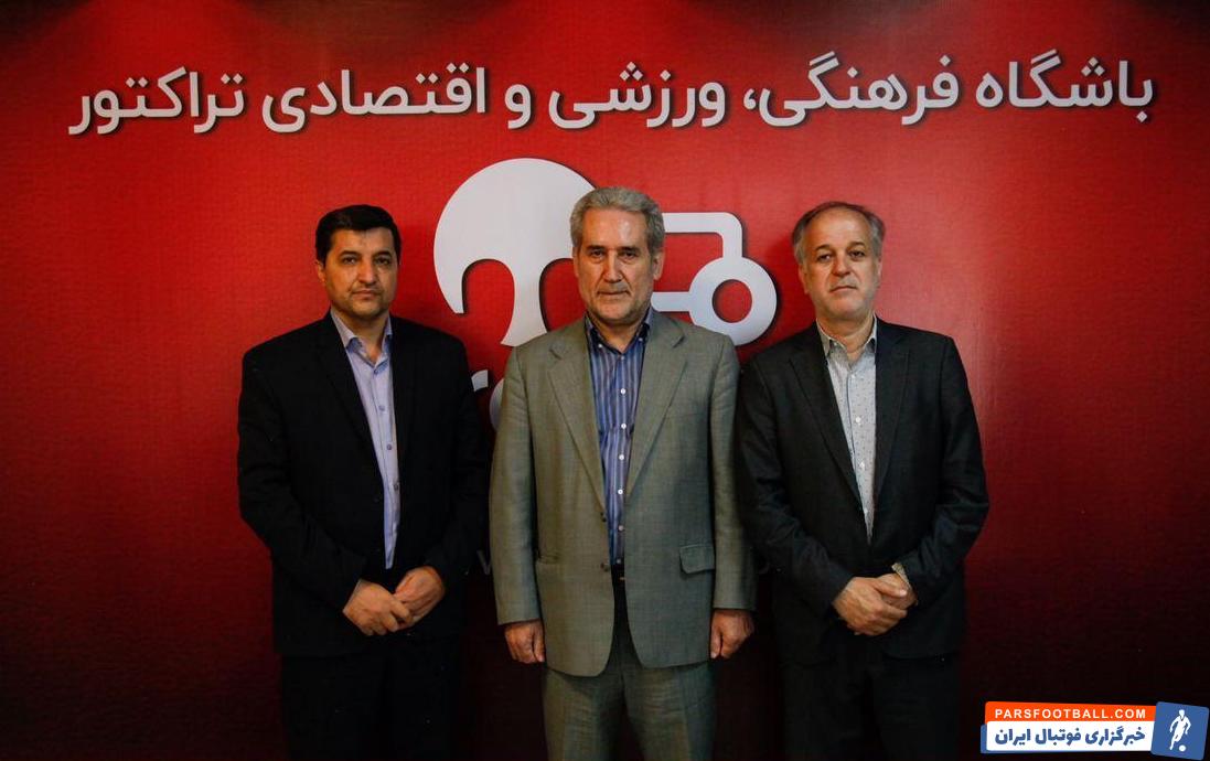 محمد علیپور که مدیری خوشسابقه در عرصه ورزش محسوب میشود و پس از حضور جدی در فوتبال به ناگاه سمت خود در مجموعهی وزارت نفت تحویل داد.