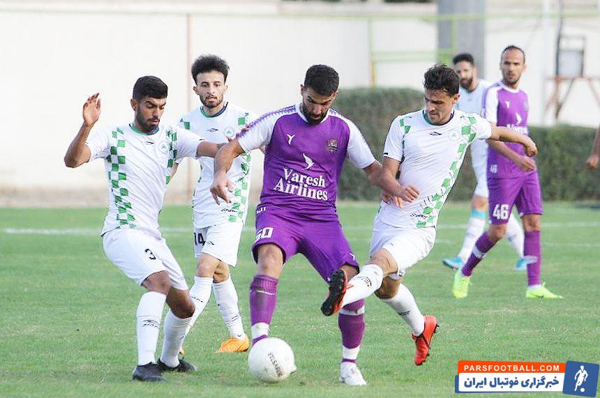 قاسم حدادیفر در 27 دیدار به طور ثابت و از ابتدا برای ذوب آهن به میدان رفت و تنها 3 بازی را به دلیل محرومیت نتوانست برای تیمش به میدان برود.