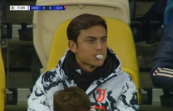 با نیمکت نشینی پائولو دیبالا در بازی امشب یوونتوس مقابل دیناموکیف، شایعات اختلاف او با آندره آ پیرلو قوت گرفت.