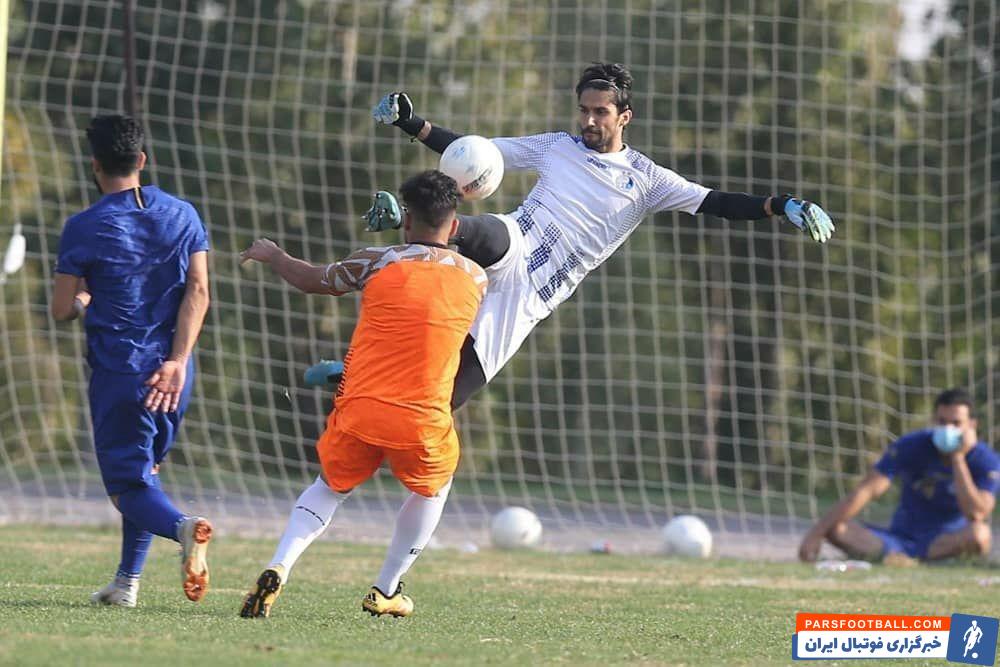 حسین حسینی سیدحسین حسینی با گذر از روزهای سخت بعد از فینال جام حذفی مقابل تراکتور با انگیزه بالا و تلاش بسیار خودش را به روزهای اوج نزدیک میکند.