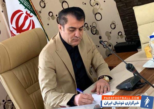 اسماعیل خلیل زاده رئیس هیئت مدیره استقلال گفت : از تشکیل کمیته فنی استقبال می کنم، مشکل خاصی برای صدور مجوز حرفه ای وجود ندارد.