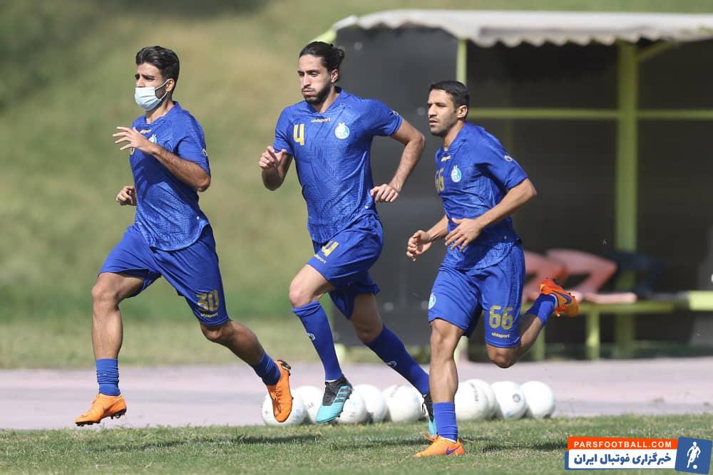 محمد حسین مرادمند مدافع فصل گذشته شهرخودرو که گزینه اصلی جانشینی روزبه چشمی در قلب خط دفاعی استقلال است، تنها بازیکنی است