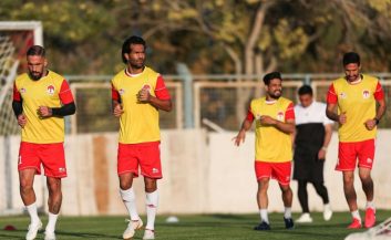 از چند ماه قبل این شایع بود که سه ستاره بزرگ این تیم علاقه‌ای به ادامه همکاری با تراکتور ندارند و در پایان فصل از این تیم جدا خواهند شد.