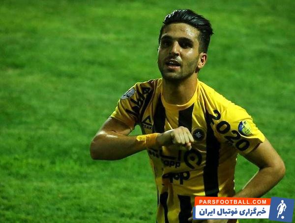 پیوستن ساسان انصاری به تیم فولاد خوزستان منتفی شده است و باشگاه سپاهان قصد دارد مهاجم پیشین خود را به ترکیب تیمش اضافه کند و در عوض منصوری را به تراکتور بدهد.