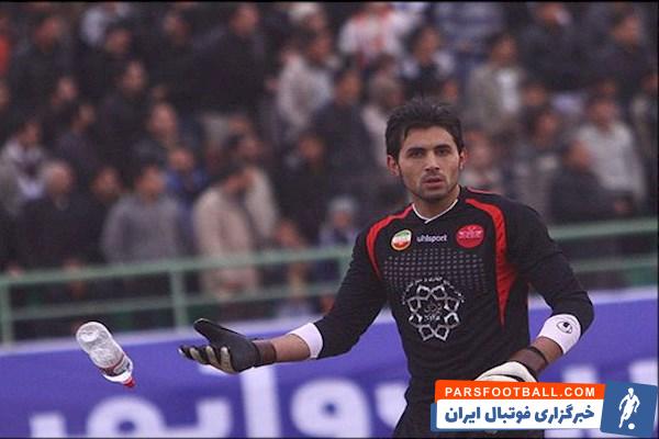 میثاق معمارزاده درباره اتفاقات زمان حضورش در پرسپولیس گفت : محمدرضا ساکت به من گفت یک میلیارد به تو میدهم بیا سپاهان و گلر یک تیم ملی شو ؛ رویانیان گفت ، احمدی نژاد من را آورده تا پرسپولیس را خراب کنم