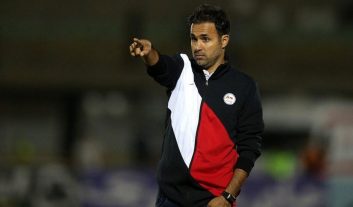 محمد نصرتی در ارتباط با جدایی بعضی از ستاره ها از تیم پرسپولیس گفت : انسجامی که در چند سال اخیر در پرسپولیس ایجاد شده ، نشان می دهد که این تیم به شخص متکی نیست .