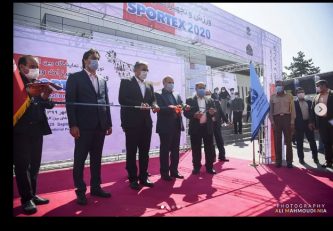 عکس‌هایی از دختران بدنساز در نمایشگاه جنجالی در تهران