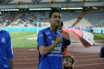 خسرو حیدری ؛ استقلال