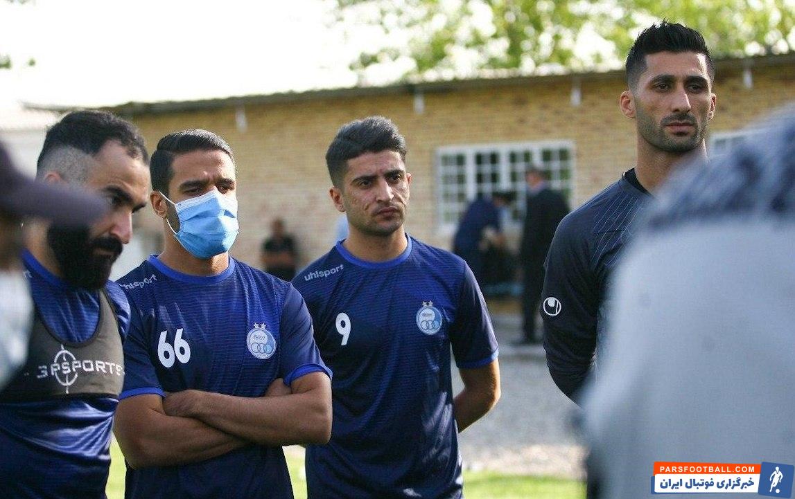 متین کریم زاده ؛ استقلال