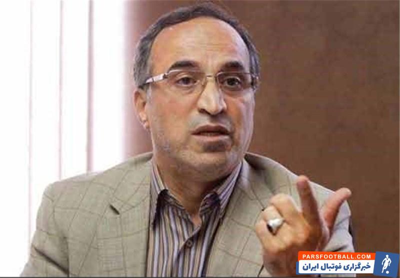 واعظ آشتیانی ؛ استقلال