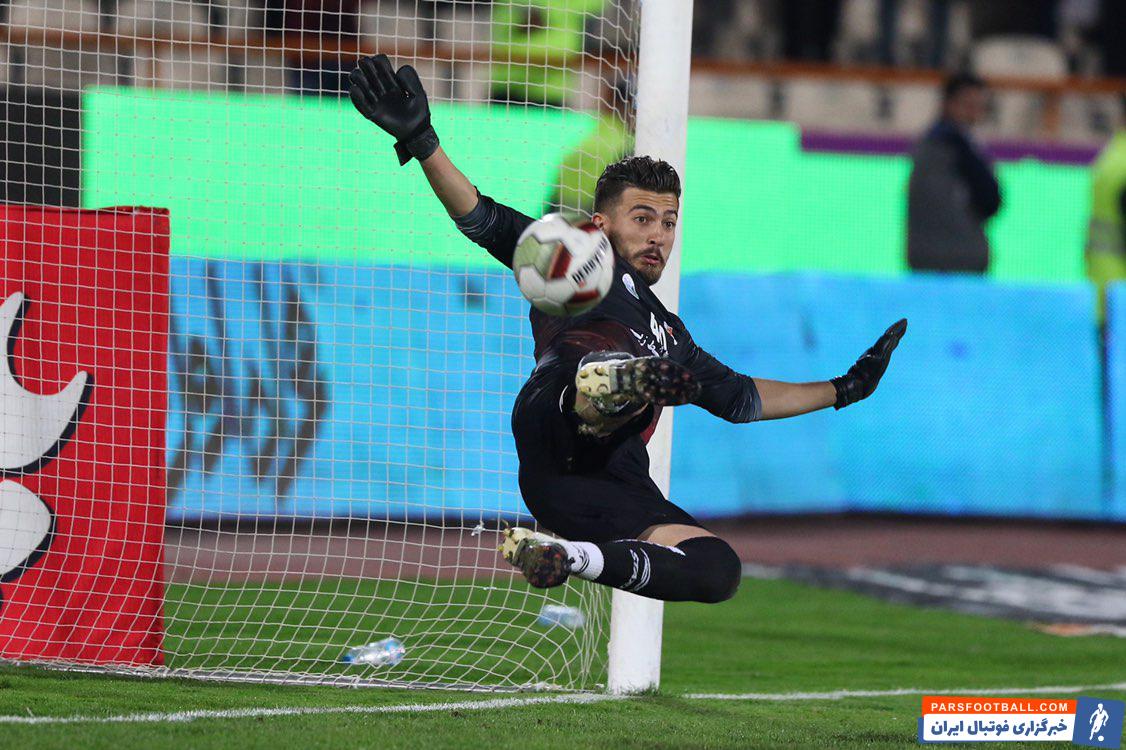 اکبر منادی مقابل پرسپولیس در لیگ برتر