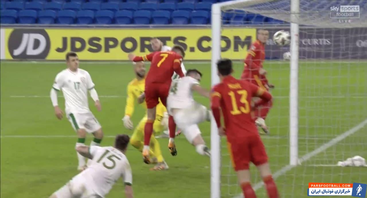 گرت بیل که به عنوان بهترین بازیکن میدان انتخاب شد، در این دیدار علاوه بر پاس گلی که داد، در ترکیب تیمش درخشان ظاهر شد.