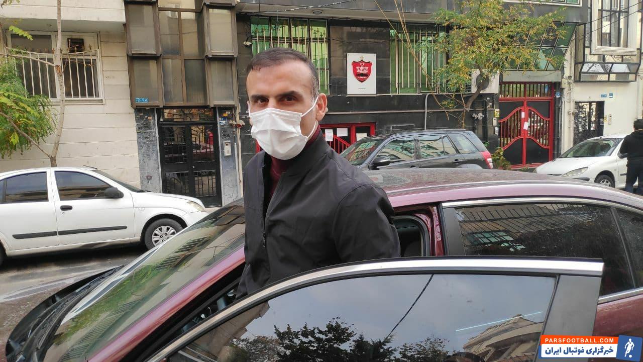 سیدجلال حسینی این فصل یکی از دو مدافع میانی تخصصی پرسپولیس محسوب میشود و باید دید که تا پایان فصل چه عملکردی خواهد داشت.