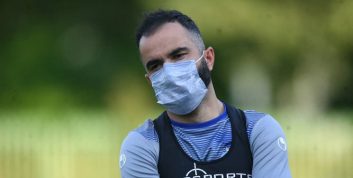 داریوش شجاعیان