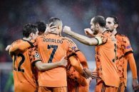 کریستیانو رونالدو پس از بازی با انتشار این تصویر در شبکه های اجتماعی خود نوشت:"پیروزی عالی! همینطور ادامه دهید ، همه با هم!"