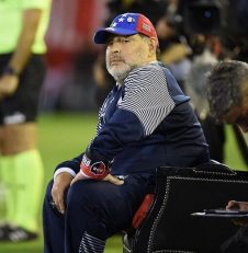 دیگو آرماندو مارادونا