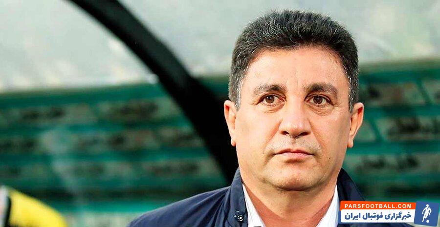 امیر قلعه نویی در واکنش به شایعه درگیری اش با سعید آقایی در بازی دوستانه گل گهر و پرسپولیس گفت : سعید آقایی مثل پسرم است و نمی دانم این شایعات از کجا سرچشمه می گیرد.