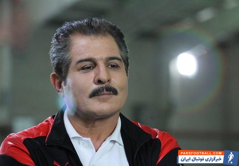 محمد پنجعلی اعلام کرد که در جلسه ای که با جعفر سمیعی مدیر عامل پرسپولیس داشته است ، مدیرعامل سرخپوشان به او اعلام کرده به زودی مشکلات تیمهای پایه را حل می کند .