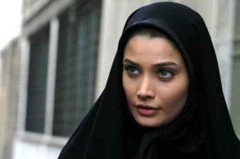 تینا آخوند زاده : طرفدار دو آتیشه پرسپولیس هستم