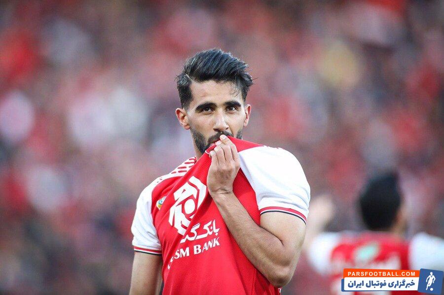 بشار رسن ، ستاره ملی پوش و عراقی باشگاه پرسپولیس که در اردوی تیم ملی کشورش حضور دارد ، نهایتا تا روز پنجشنبه به ایران باز خواهد گشت .