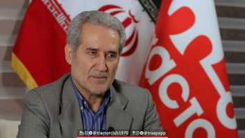 محمد علیپور مدیرعامل تراکتور ، پس از جدایی از این تیم گفت : مالک تراکتور همراه من بود ، کار کردن در فضای غبار آلود را نه برای خود و نه برای دیگران نمی پسندم .