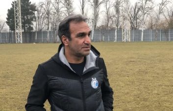 ایوب اصغرخانی : اگر محمود فکری حاشیه های استقلال را جمع کند این تیم قهرمان خواهد شد