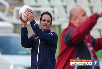 کوروش برمک ، بازیکنپیشین پرسپولیس درباره تساوی سرخپوشان با نفت گفت : احمد گوهری ستاره این دیدار بود که درخشش در این بازی درون دروازه نفت باعث شد تیمش به تساوی ارزشمندی دست پیدا کند.