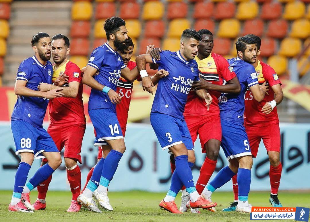 حواشی یازی استقلال و فولاد خوزستان در لیگ برتر