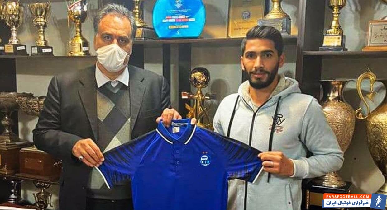 محمد جواد به آفرین ؛ استقلال