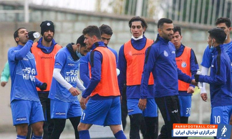 محمد نادری ؛ استقلال