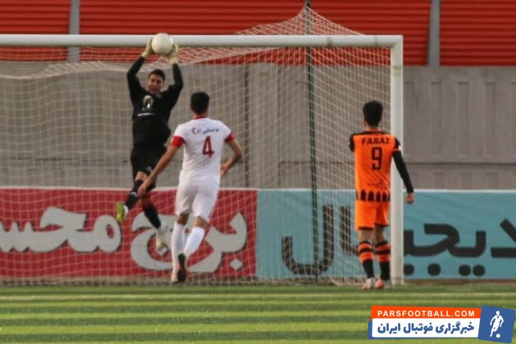 برد تراکتور مقابل مس با درخشش محمد عباس زاده و محمد رضا اخباری