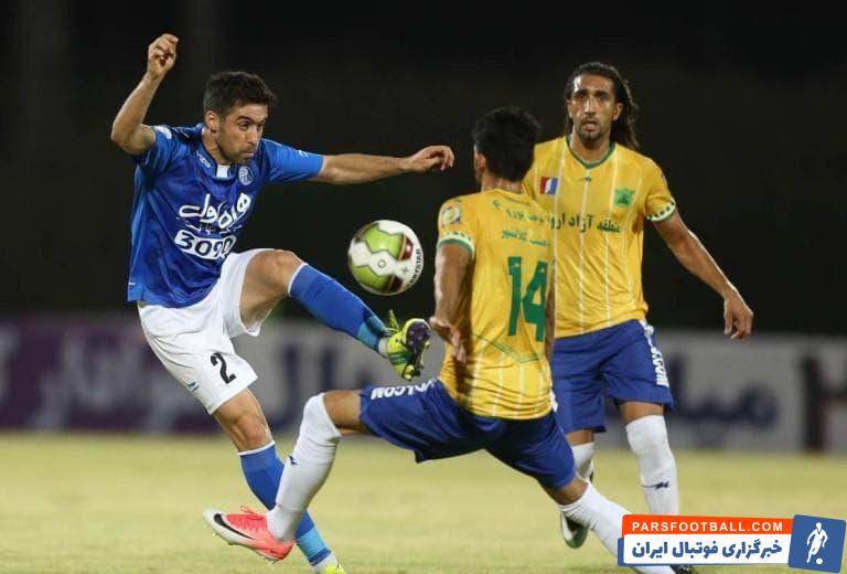 آخرین باری که صنعت نفتی ها موفق به گشودن دروازه استقلال شده اند مربوط به تقابل هفته اول دو تیم در فصل 97-96 می شود.‌‌‌‌‌‌‌‌‌‌‌‌‌‌‌‌‌