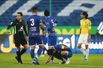 کارشناسان داوری برنامه فوتبال برتر درباره بازی استقلال و صنعت نفت به جز گل سالم صنعت نفت که به اشتباه آفساید گرفته شد، تمام تصمیمات داور را تایید کردند .