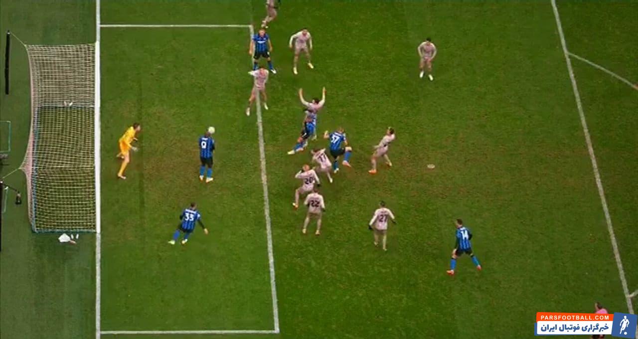 لوکاکو در ثانیه های پایانی جلوی صعود تیمش را گرفت حضور بی موقع لوکاکو در جلوی دروازه شاختار، باعث شد اینتر 15 میلیون یورو ضرر کند.