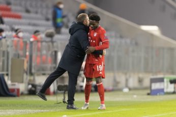 هانسی فلیک ، سرمربی بایرن مونیخ از عملکرد دفاعی بازیکنانش در مسابقه شب گذشته برابر لوکوموتیو تمجید کرد.