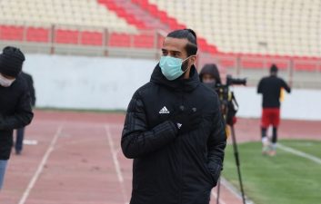 هفته قبل پس از اخراج علیرضا منصوریان، زنوزی وظیفه اداره امور فنی تیم تراکتور را به صورت موقت به مسعود شجاعی سپرد