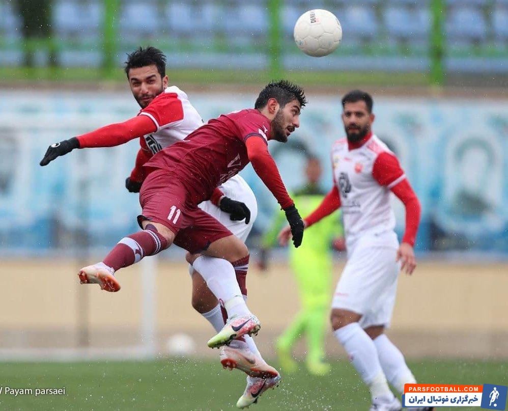 پرسپولیس در نیمی از دقایق نیمه نخست عالی بود اما موقعیت نساخت ولی نیمه دوم موفقی را پشت سر گذاشت و به اندازه کافی موقعیت گل ساخت.