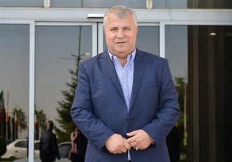 علی پروین کارشناس بازی پرسپولیس و اولسان